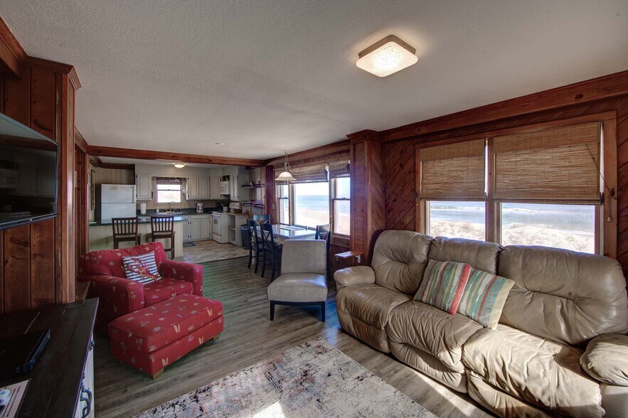 More Photos Of 9023 Gerhard st, Nags Head Apartments For Sale