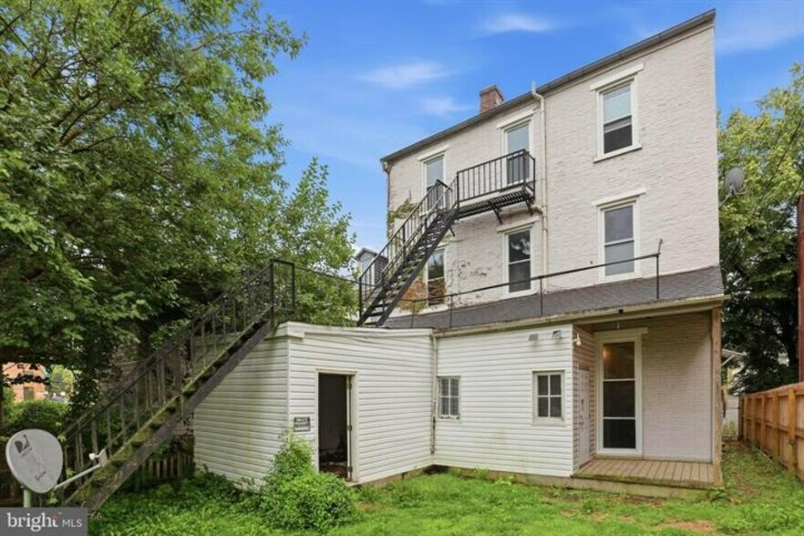 More Photos Of 233 W Chestnut St, Lancaster Apartments For Sale