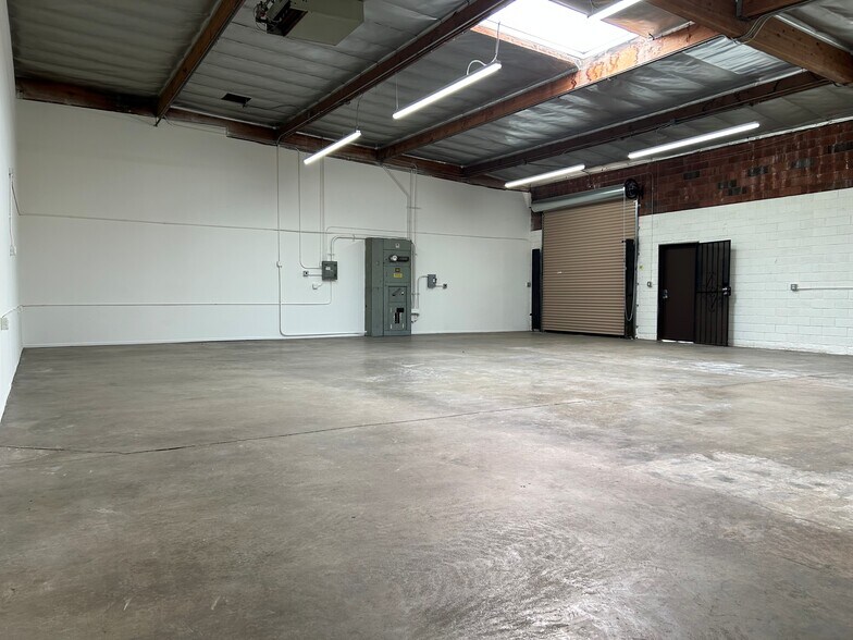 More Photos Of 14315 S Normandie Ave, Gardena Service For Lease