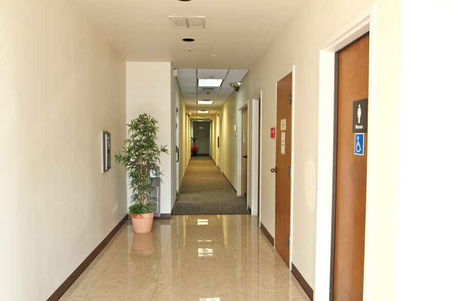 More Photos Of 1211 Center Court Dr, Covina Office For Lease