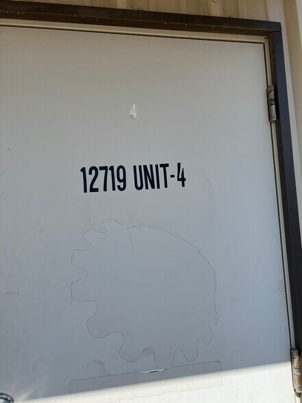 More Photos Of 4632 CR 617, Alvarado Industrial For Lease