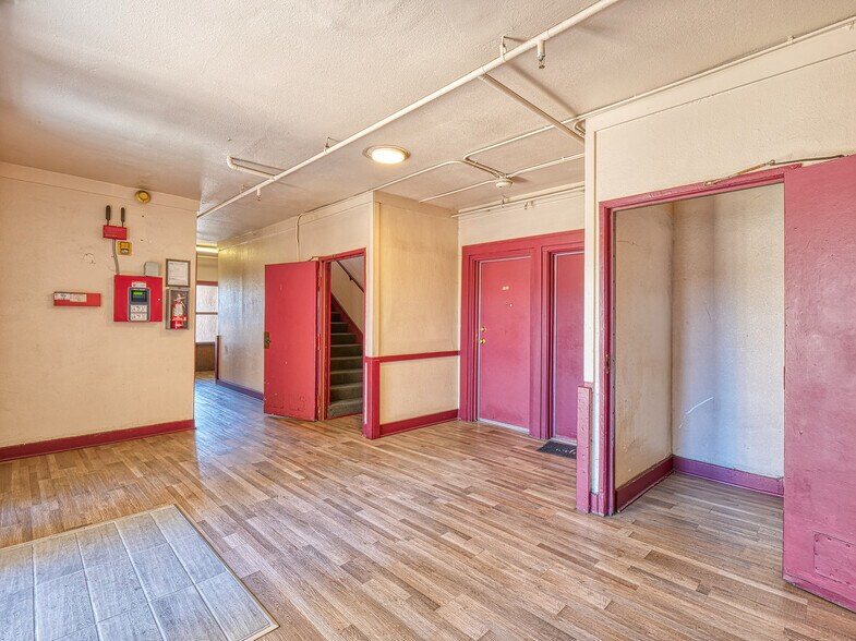 More Photos Of 672 N Kenmore Ave, Los Angeles Apartments For Sale