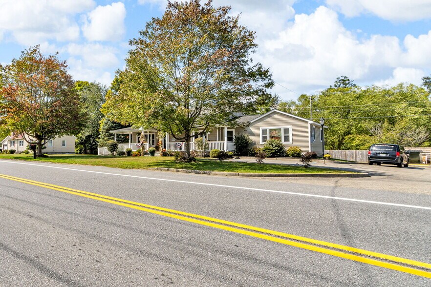 More Photos Of 1103 Route 82, East Fishkill General Retail For Sale