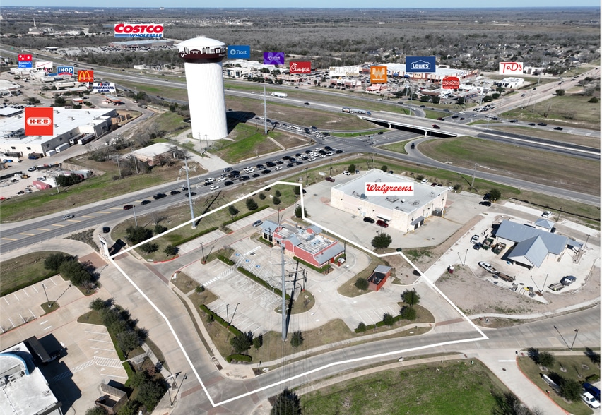 More Photos Of 952 William D Fitch Pky, College Station Fast Food For Lease