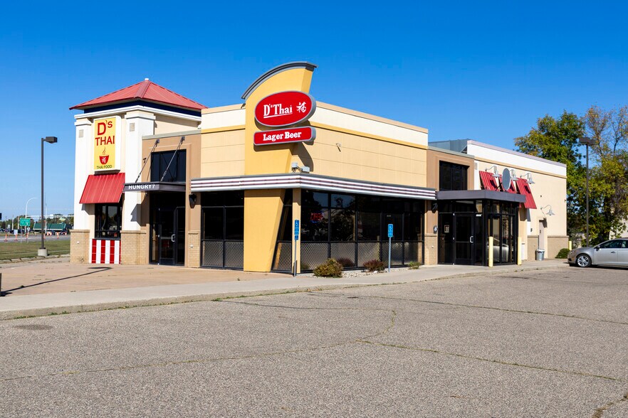 More Photos Of 1201 Susan Dr, Marshall Fast Food For Sale