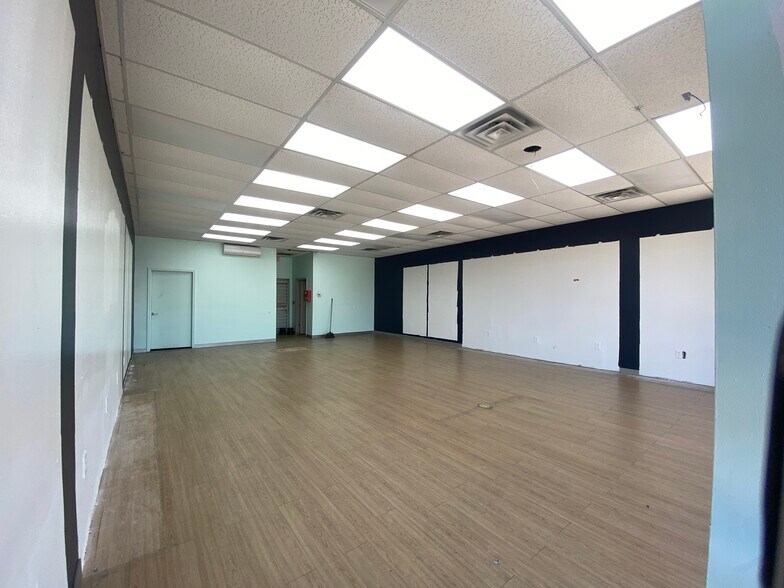 More Photos Of 2745-2765 Washington Blvd, Beaumont Unknown For Lease
