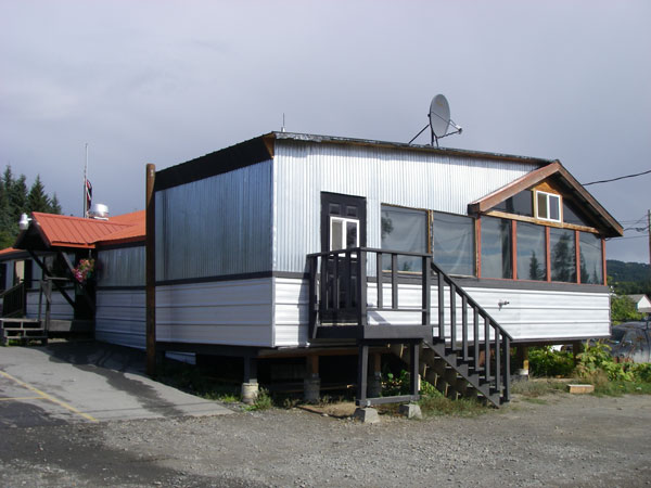 More Photos Of 453 E Pioneer Ave, Homer Bar For Sale