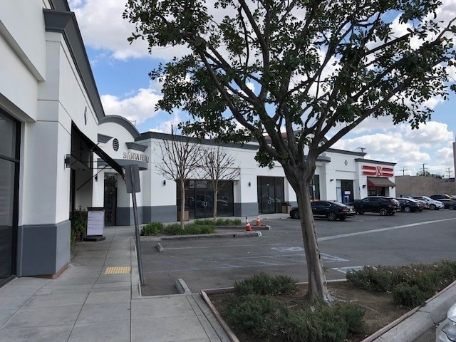 More Photos Of 2501-2599 S Santa Fe Ave, Vernon Freestanding For Sale
