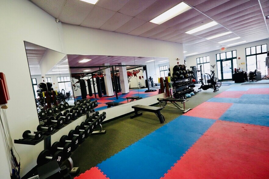 More Photos Of 246 Main St, Hudson Apartments For Lease