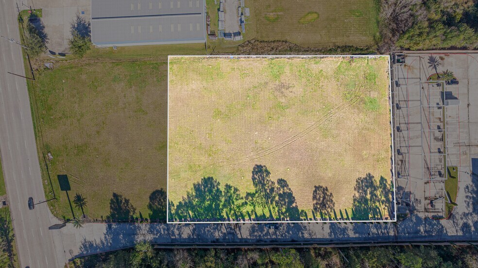 More Photos Of 14380 North Fwy, Houston Land For Sale