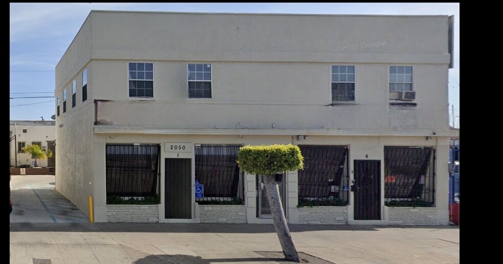 More Photos Of 2048-2050 W Florence Ave, Los Angeles Office For Sale