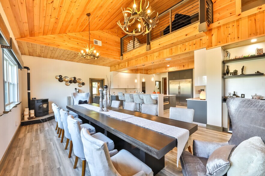 More Photos Of 19 Palsgraf Ct., Elka Park Showroom For Sale