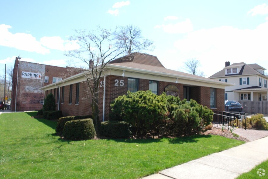 More Photos Of 25 Morris Ave, Springfield Office For Sale
