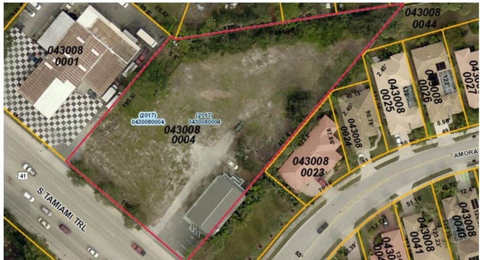 More Photos Of 925 Tamiami Trl S, Venice Storefront Retail Residential For Sale