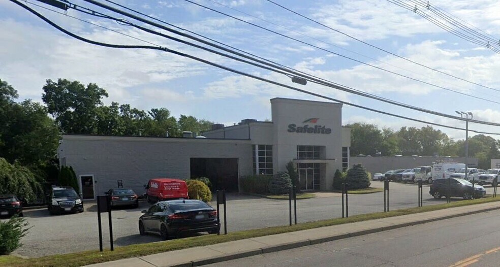 More Photos Of 175-181 Putnam Pike, Johnston Warehouse For Sale