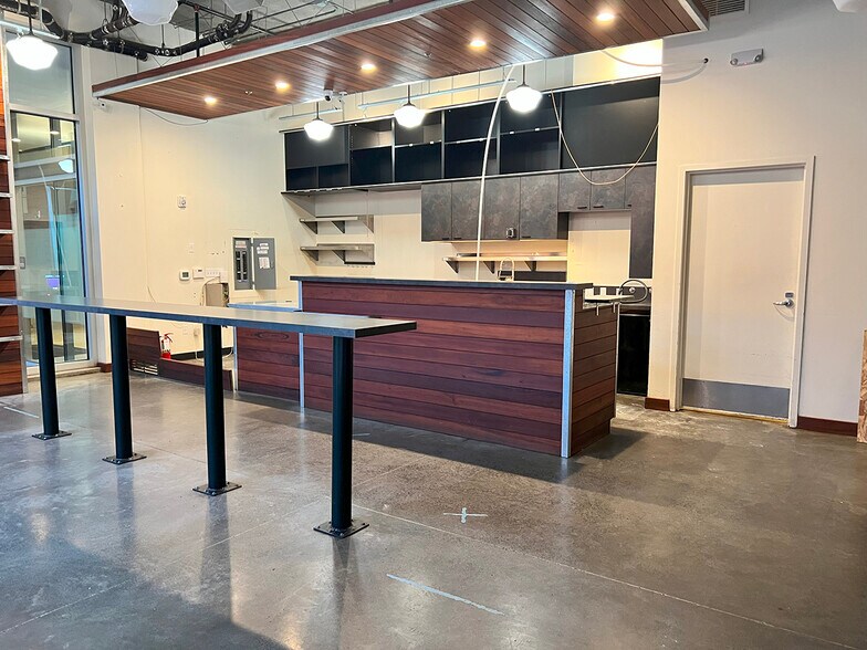 More Photos Of 2240-2250 NW Lovejoy St, Portland Apartments For Lease