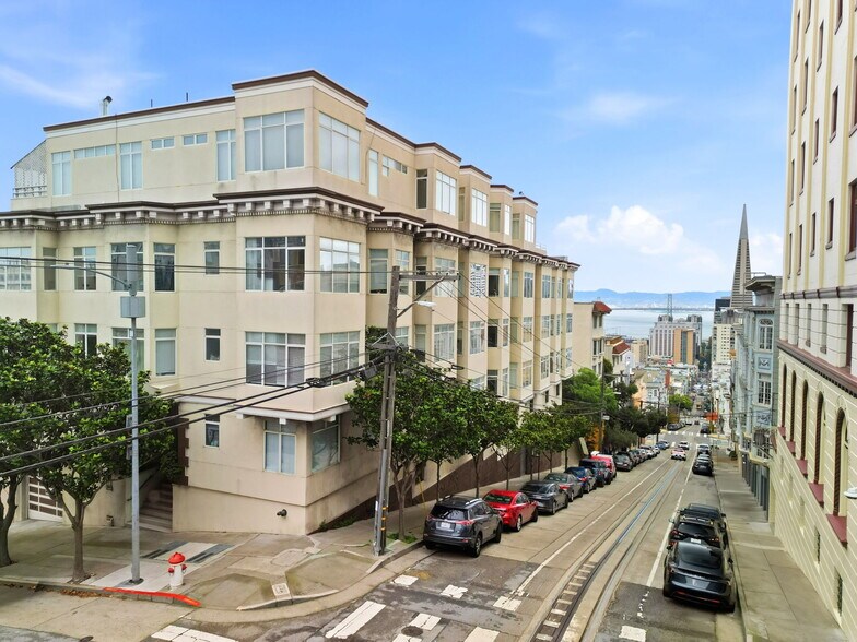 More Photos Of 1400 Jones St, San Francisco Apartments For Sale
