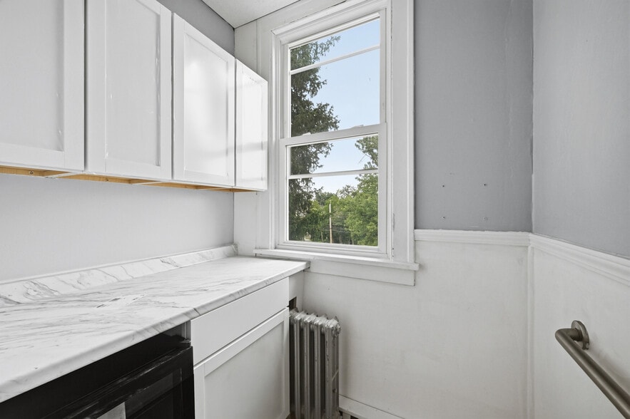 More Photos Of 350 Center Ave, Pittsburgh Office For Sale