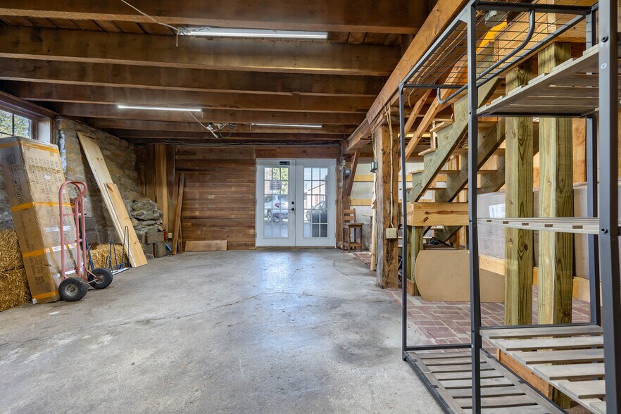 More Photos Of 8724 US Highway 68 N, West Liberty General Retail For Sale