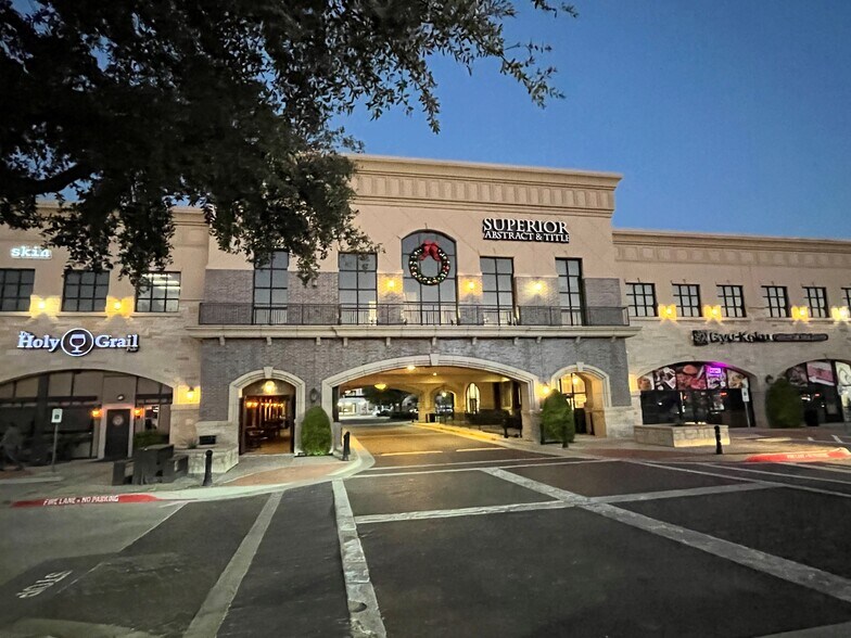 More Photos Of 8200 Preston Rd, Plano Office For Lease