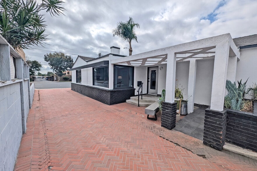 More Photos Of 13691 Red Hill Ave, Tustin Medical For Sale