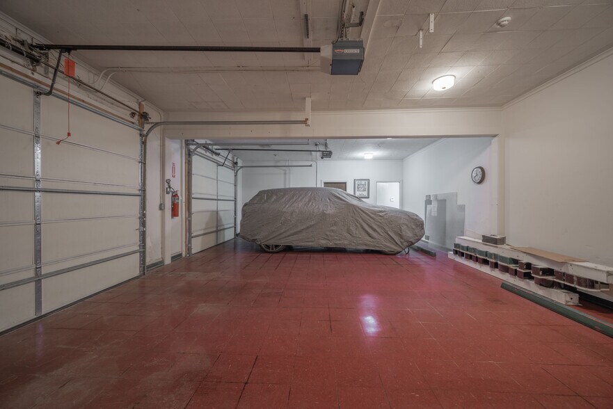 More Photos Of 410 S Pearl Ave, Joplin Office Residential For Sale