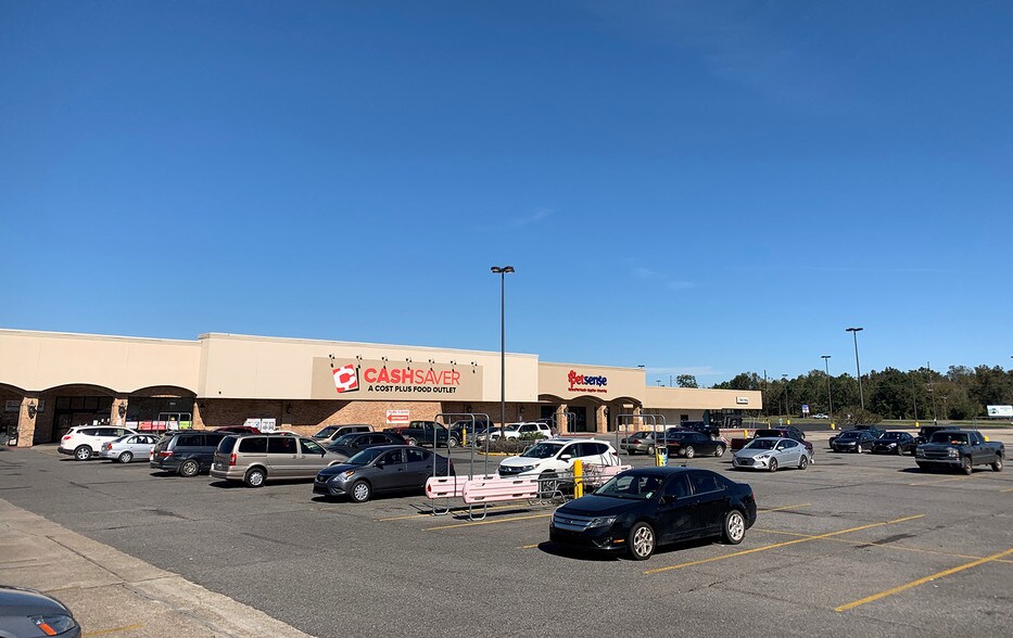 More Photos Of 1305 Heather Dr, Opelousas Storefront For Sale