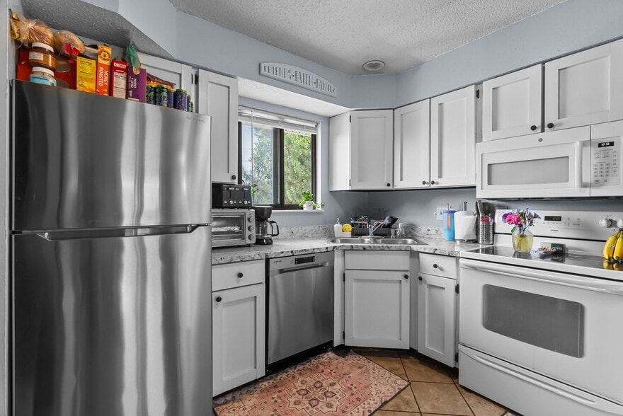 More Photos Of 8942 Eden Ave, Affton Apartments For Sale