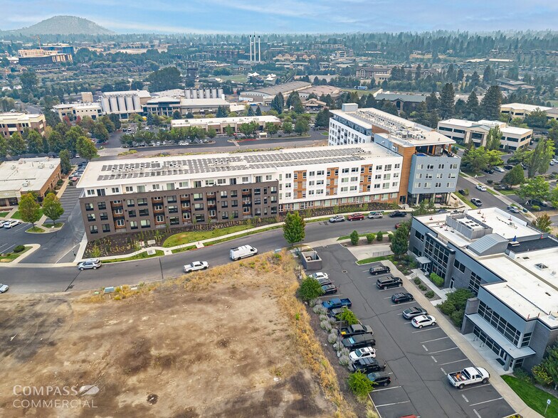 More Photos Of 954 SW Emkay Dr, Bend Apartments For Lease