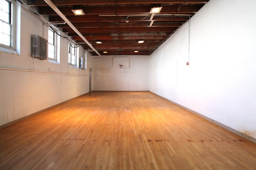 More Photos Of 36-40 Walcott St, Pawtucket Religious Facility For Sale