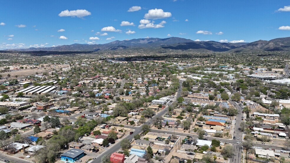More Photos Of 1607 5th St, Santa Fe Apartments For Sale