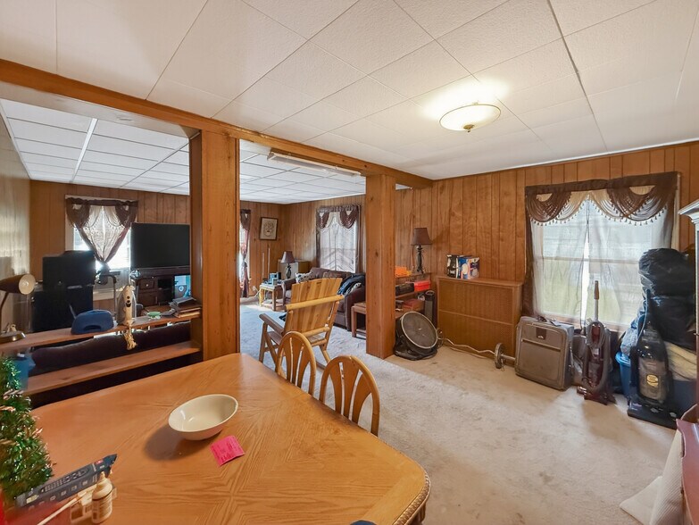 More Photos Of 288 Robinson St, Binghamton Apartments For Sale