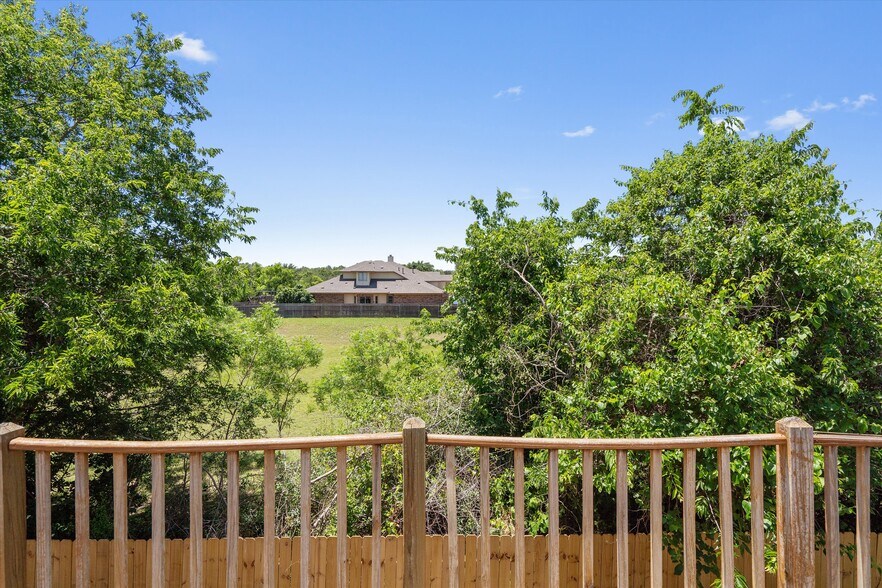 More Photos Of 201 Covala Dr, Cedar Park Specialty For Sale
