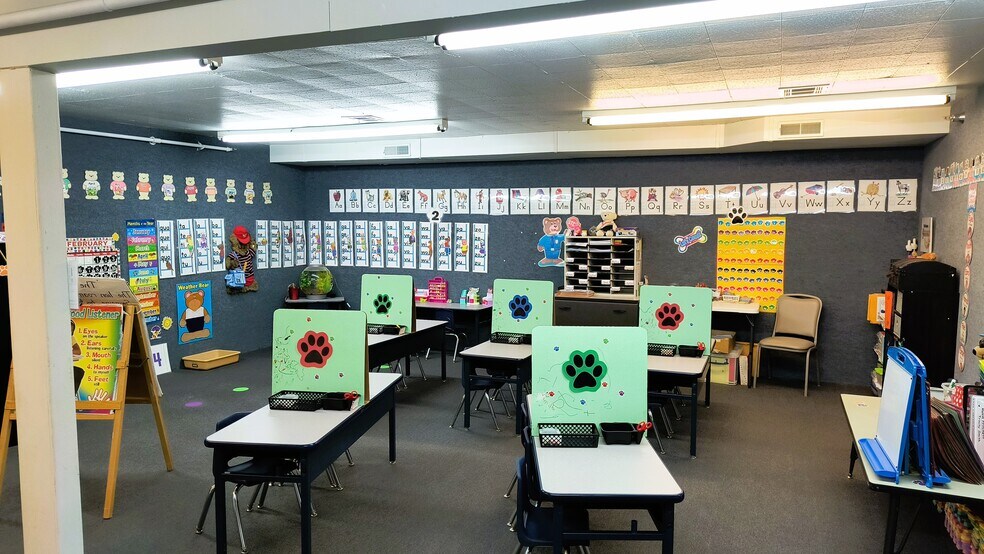 More Photos Of 816 Topeka st, Larned Schools For Sale