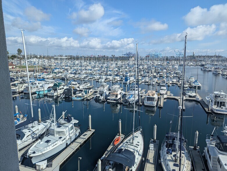 More Photos Of 2500 Via Cabrillo Marina, San Pedro Office For Lease