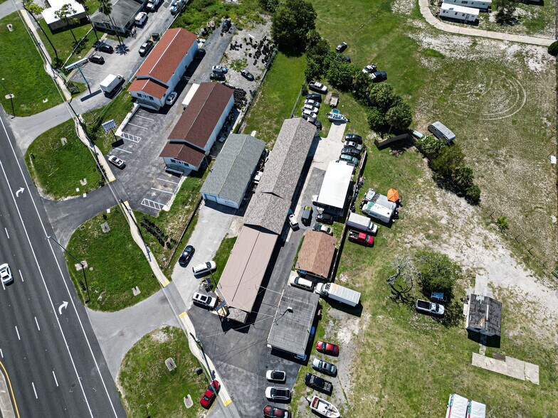 More Photos Of 14825 US Highway 19, Hudson Service For Sale