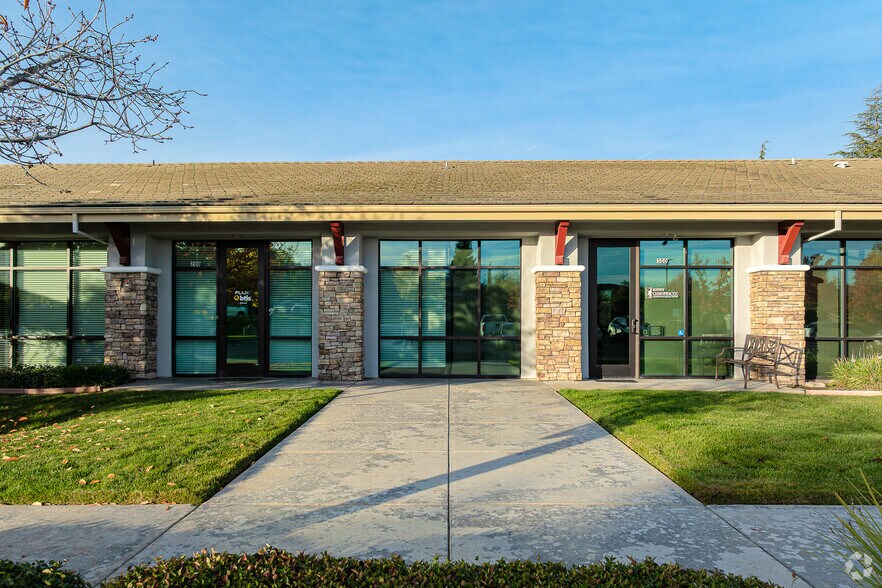 More Photos Of 6630 Sierra College Blvd, Rocklin Medical For Sale