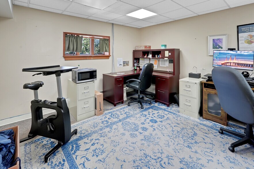 More Photos Of 6-8 Spring St, Freehold Office For Sale