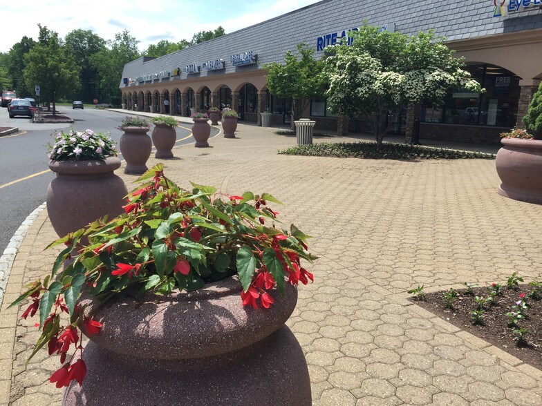 More Photos Of 465 S Finley Ave, Basking Ridge Unknown For Lease