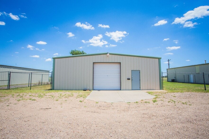 More Photos Of , Lubbock Industrial For Sale
