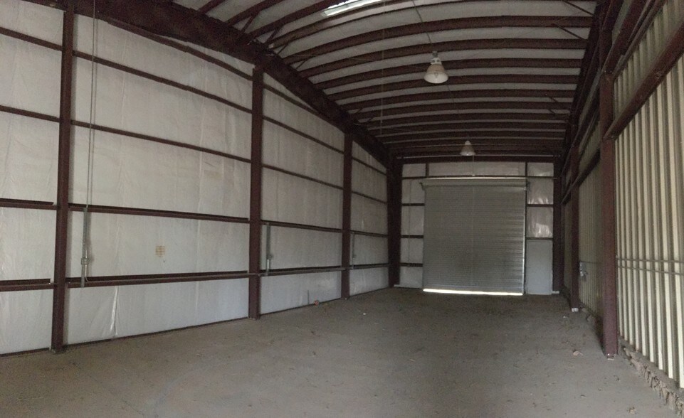 More Photos Of 200 O T Smith Rd, Tornillo Warehouse For Sale