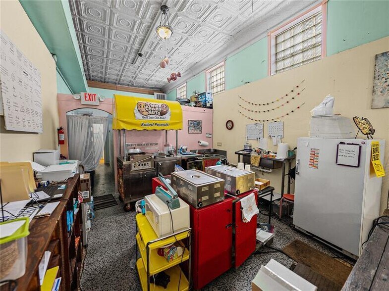 More Photos Of 135 S Central Ave, Bartow Storefront Retail Residential For Sale