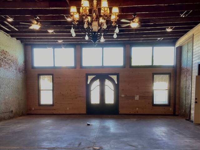More Photos Of 189 Broadway St, Alba Storefront Retail Office For Sale