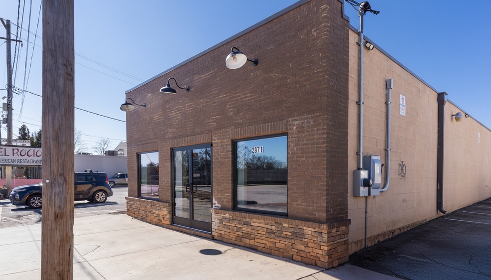Primary Photo Of 2871 Main St, Atlanta Freestanding For Lease