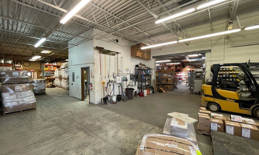 More Photos Of 9434-9450 N 107th St, Milwaukee Warehouse For Sale