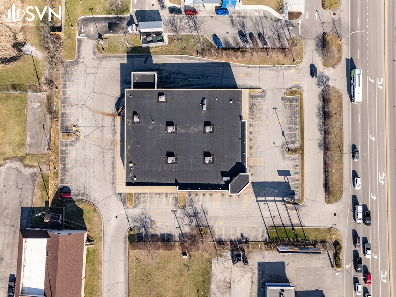 More Photos Of 254 E New Circle Rd, Lexington General Retail For Sale