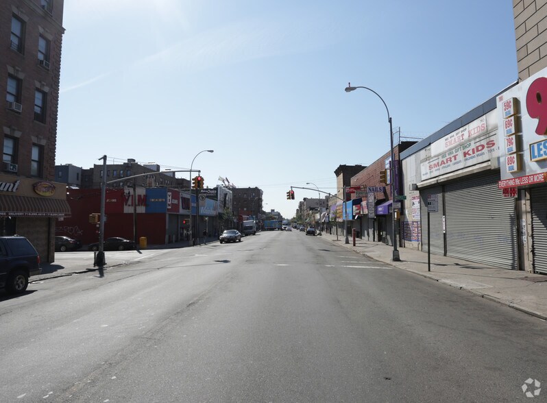 More Photos Of 790 E Tremont, Bronx Storefront For Sale
