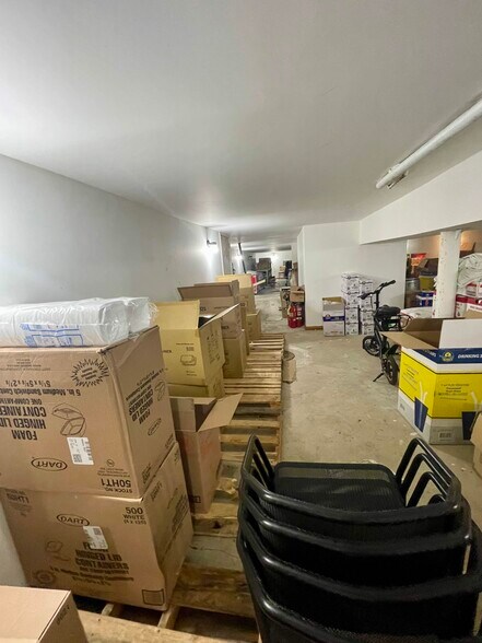 More Photos Of 4750 N Western Ave, Chicago Restaurant For Sale