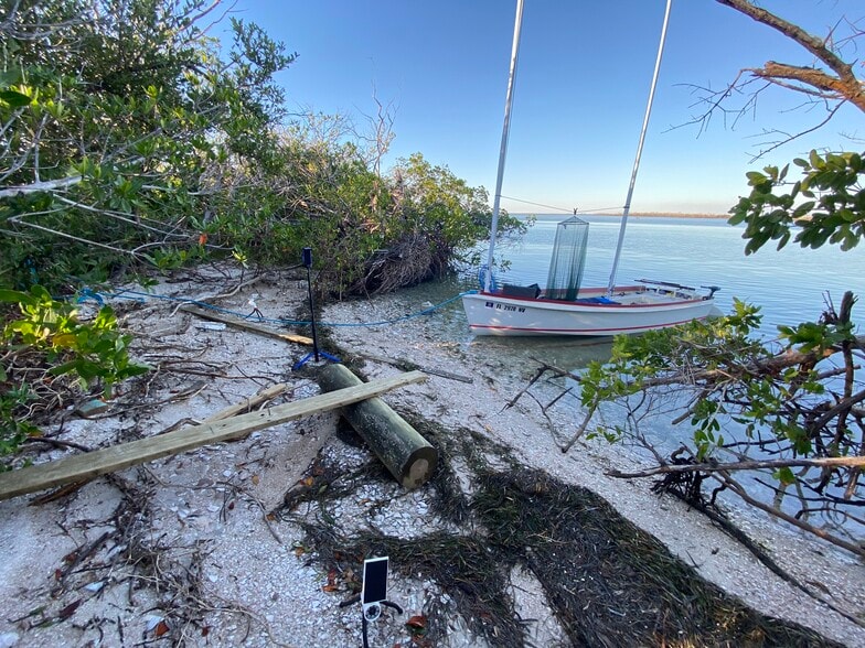 More Photos Of 3096 Skipper Ln, Saint James City Marina For Sale