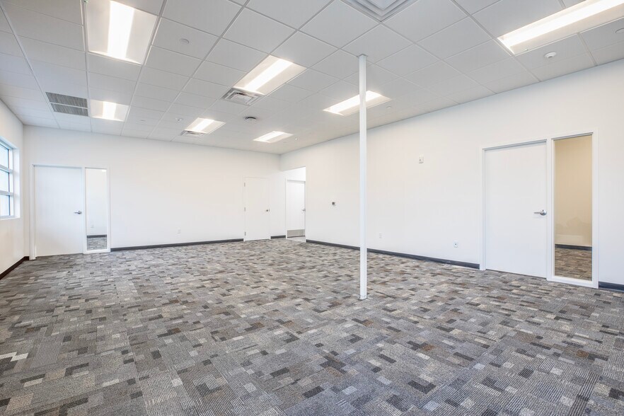 More Photos Of 1240-1270 NE 48th St, Pompano Beach Unknown For Lease